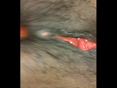 ❤️ 我的肥美阴部的传播使它喷出 ❤❌ Anal video